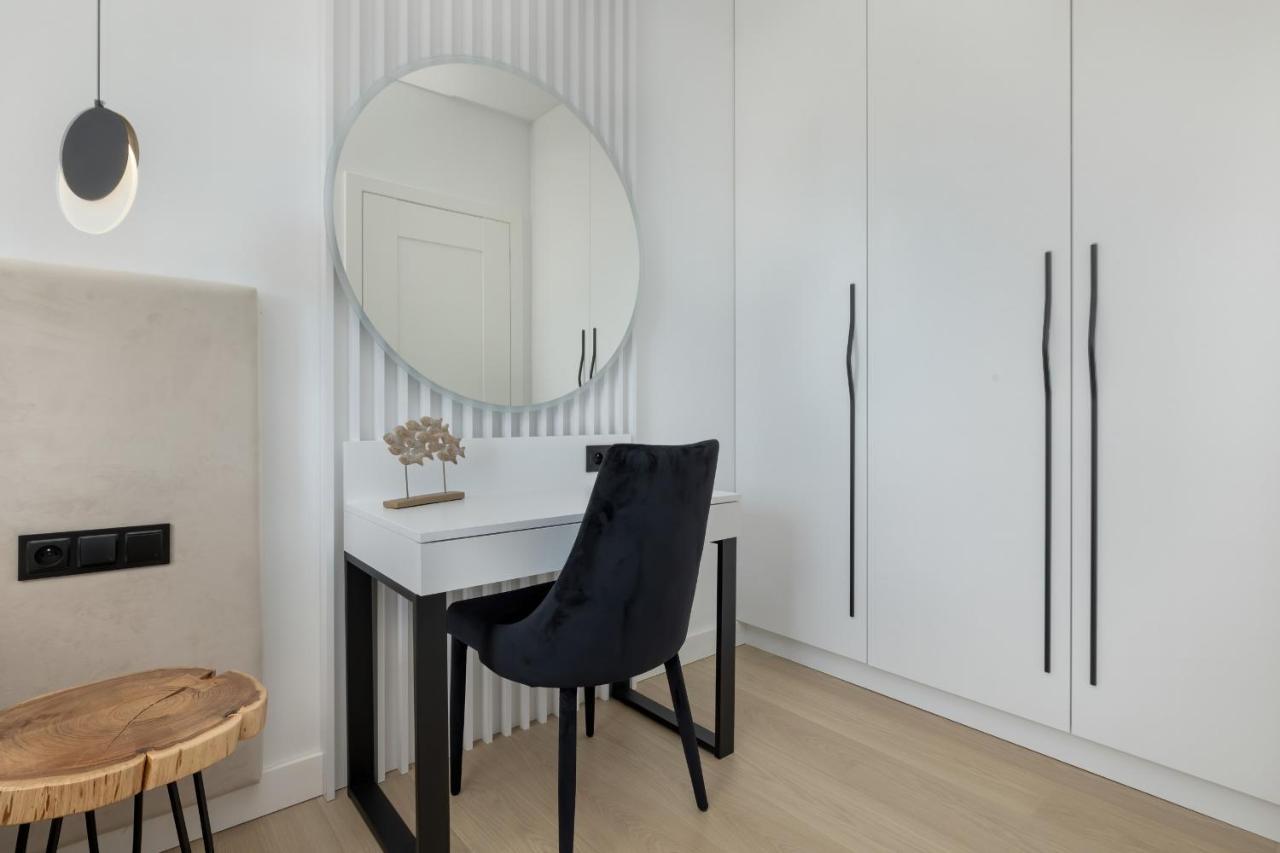 Polanki Aqua Apartment With Parking By Renters Prestige Kolobrzeg Exterior photo