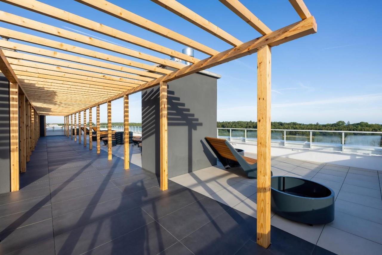 Polanki Aqua Apartment With Parking By Renters Prestige Kolobrzeg Exterior photo