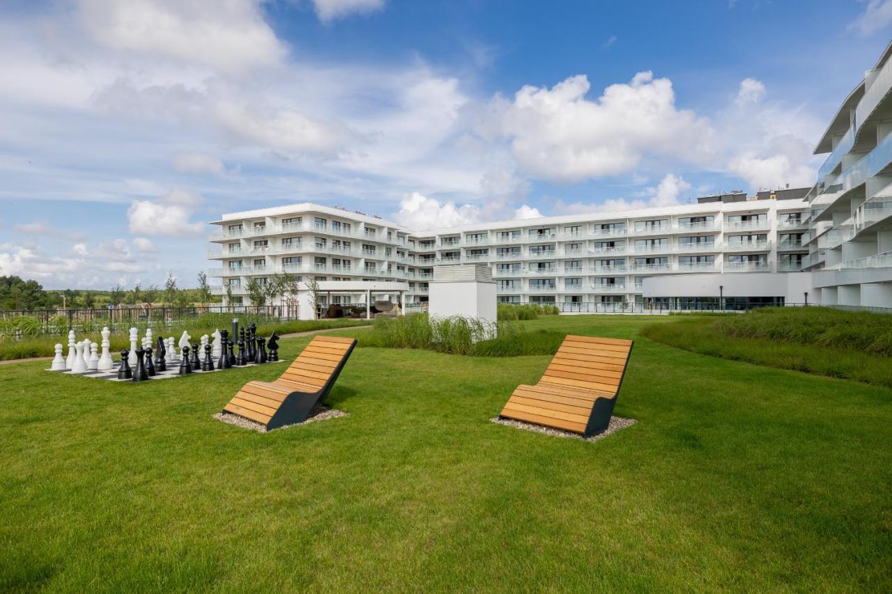 Polanki Aqua Apartment With Parking By Renters Prestige Kolobrzeg Exterior photo